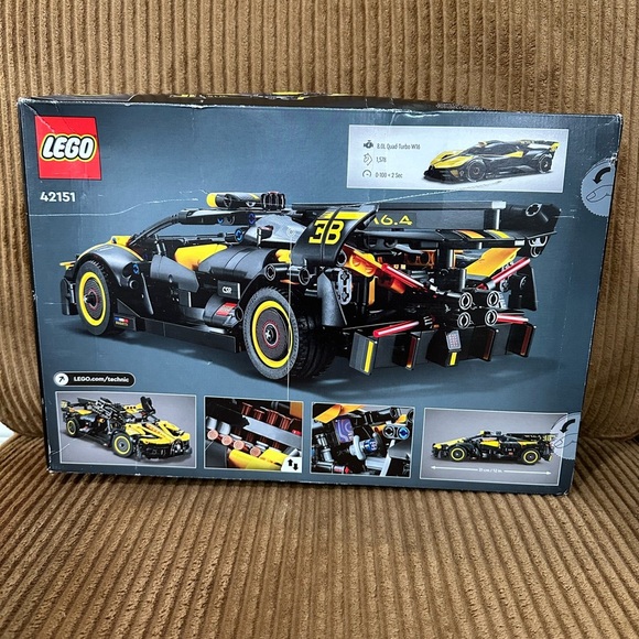 LEGO Technic Yellow and Black Race Car  Bugatti 42151 - Picture 4 of 5